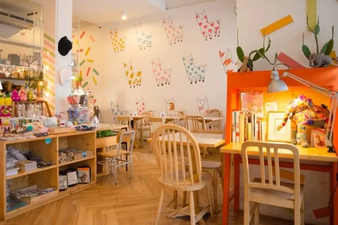 In-person retail of handicrafts